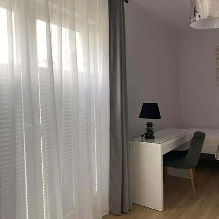 Apartment Let's Sea 70 *